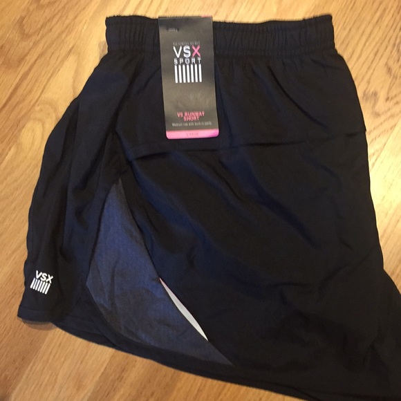 Victoria's Secret Pants - NWT Victoria’s Secret Runway Shorts Large
